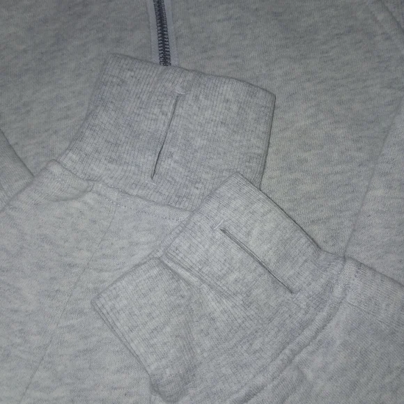 Lululemon Cropped Scuba Jacket - Picture 10 of 12